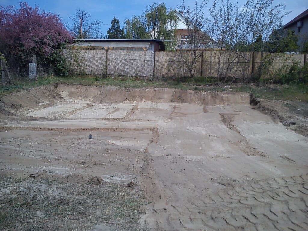 Community Garden In Csörög