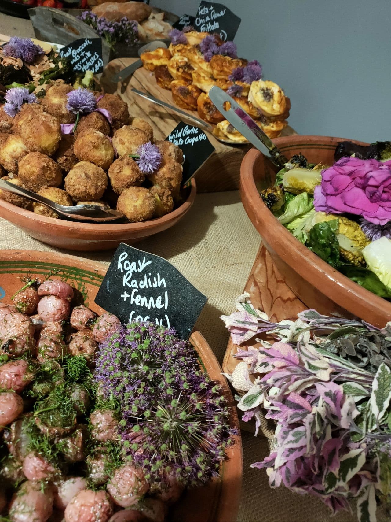 Barefoot Kitchen image